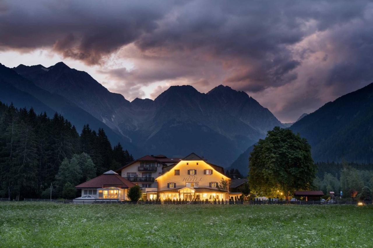 Hotel Bad Salomonsbrunn Anterselva di Mezzo Esterno foto