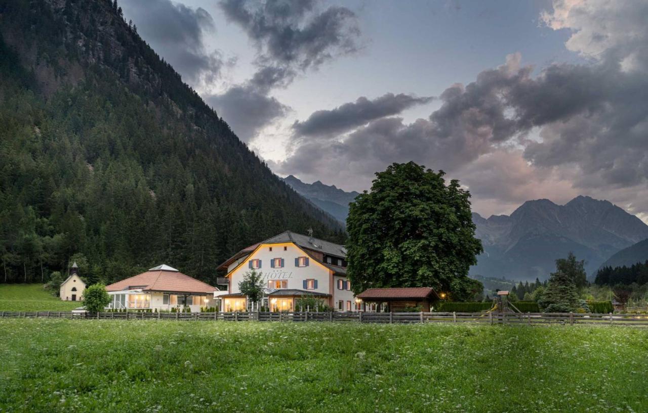 Hotel Bad Salomonsbrunn Anterselva di Mezzo Esterno foto