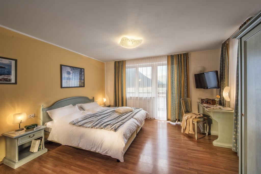 Hotel Bad Salomonsbrunn Anterselva di Mezzo Esterno foto